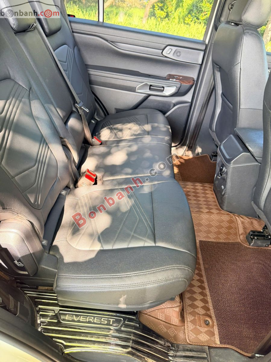 Bán ô tô Ford Everest Titanium Plus 2.0L 4x4 AT - 2024 - xe cũ