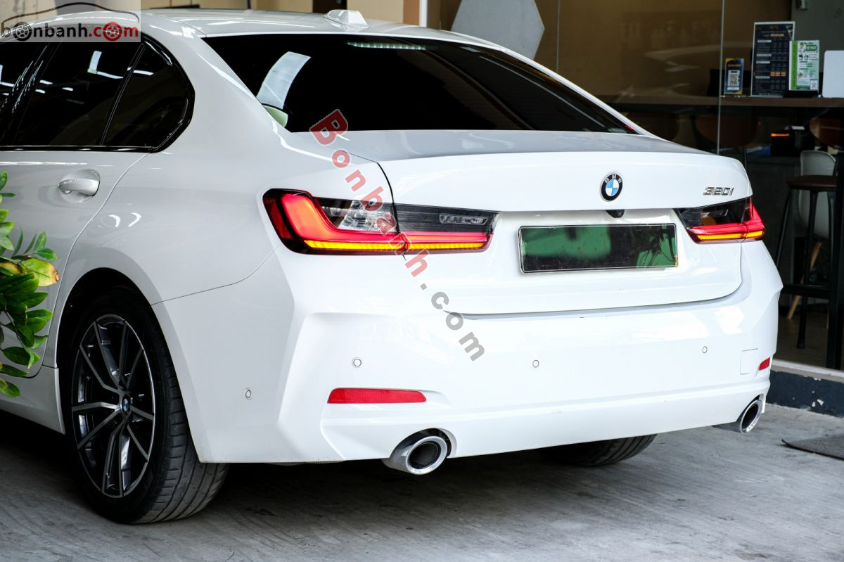Bán ô tô BMW 3 Series 320i Sport Line - 2024 - xe cũ