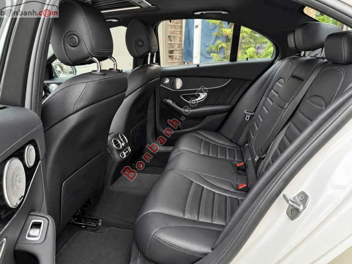 Bán ô tô Mercedes Benz C class C300 AMG - 2016 - xe cũ