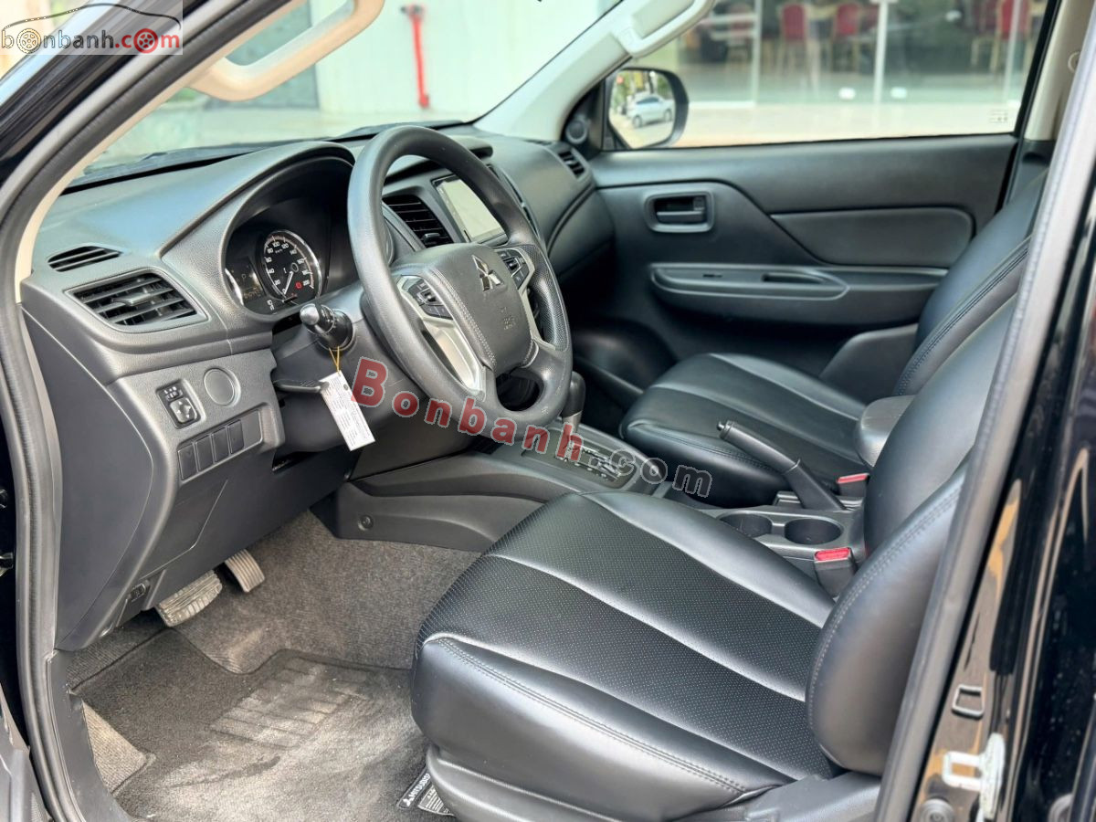Bán ô tô Mitsubishi Triton 4x2 AT - 2023 - xe cũ