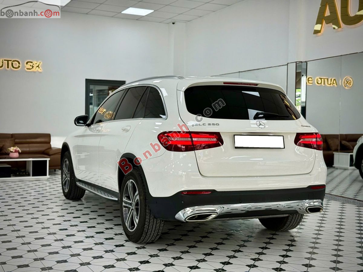 Bán ô tô Mercedes Benz GLC 250 4Matic - 2017 - xe cũ