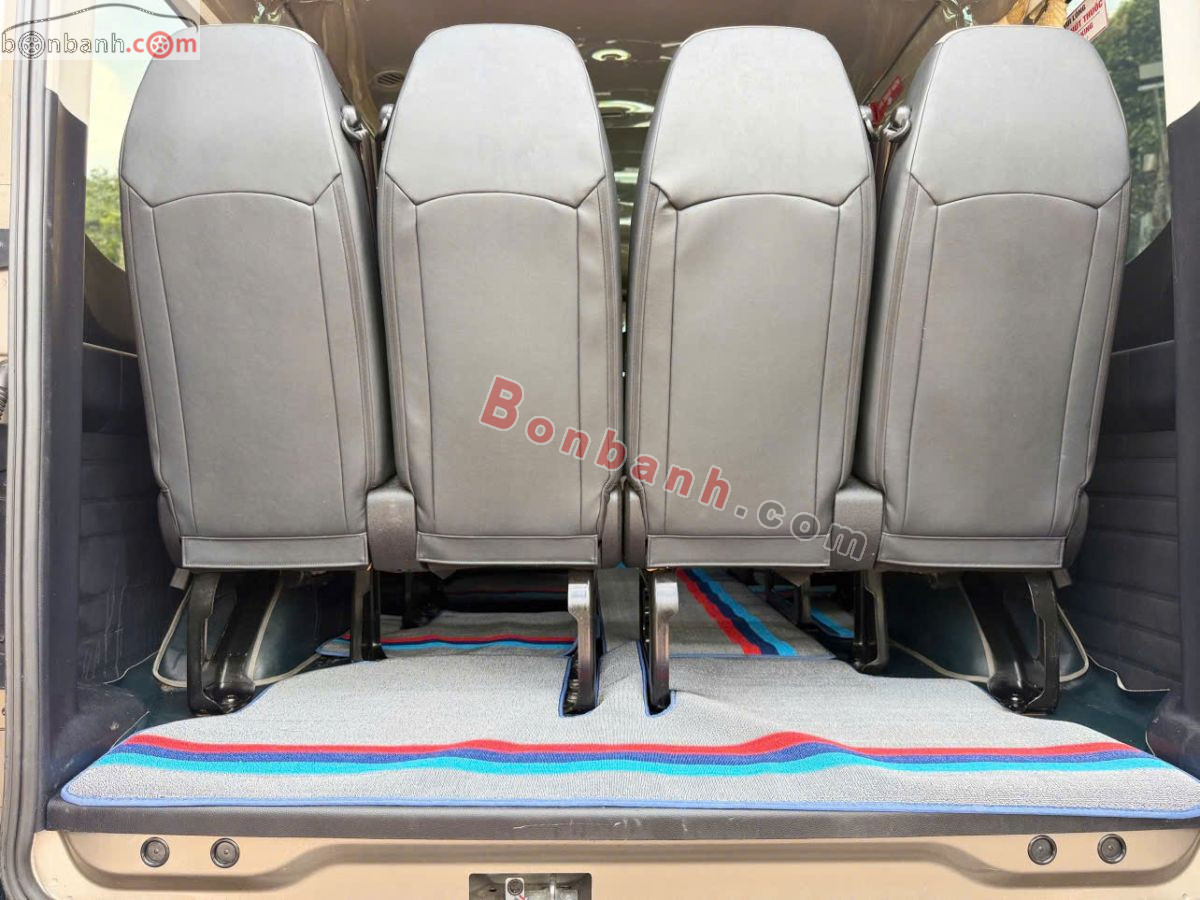 Bán ô tô Ford Transit Trend - 2024 - xe cũ