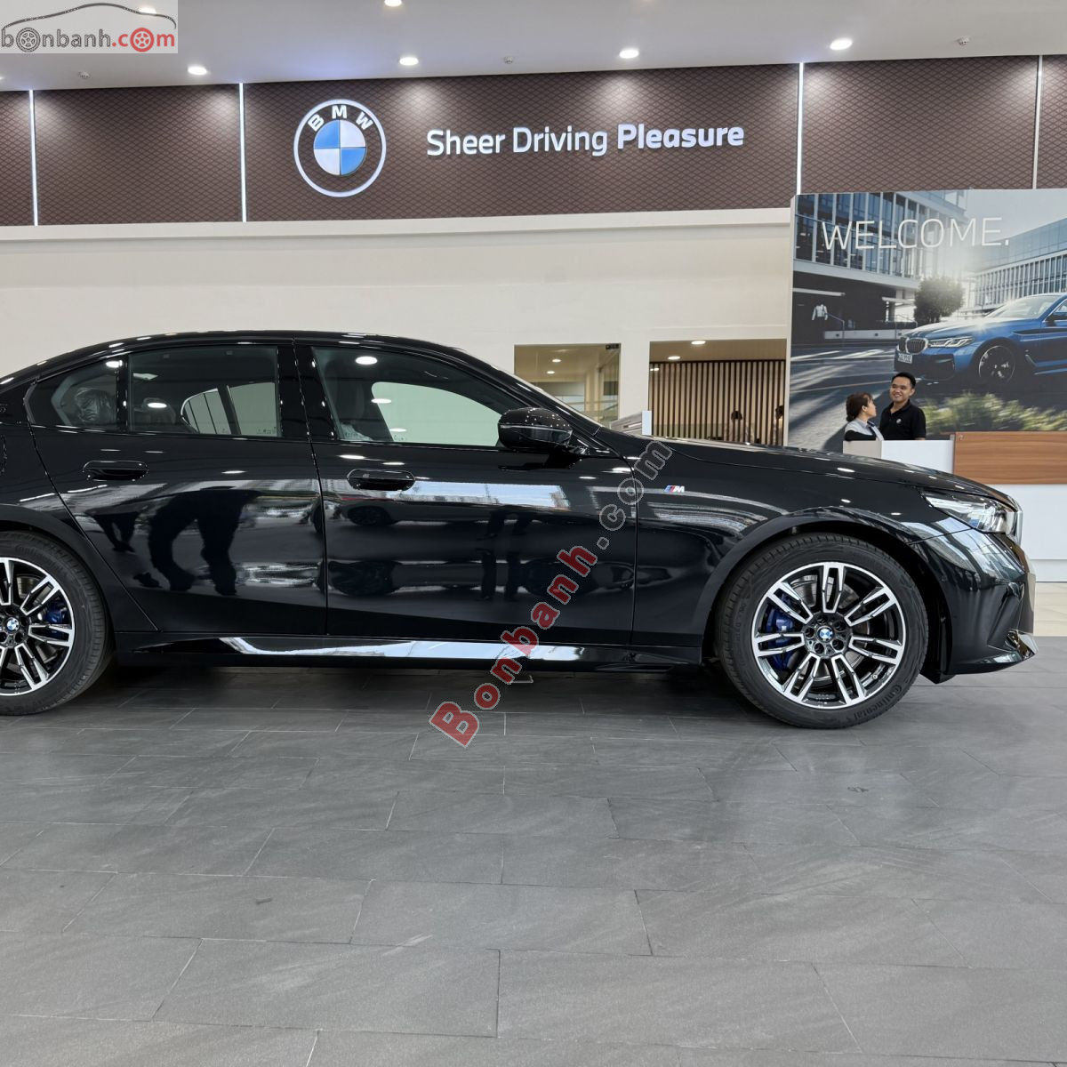 Bán ô tô BMW 5 Series 530i M Sport - 2026 - xe mới