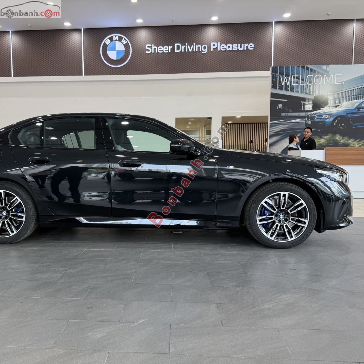 Bán ô tô BMW 5 Series 530i M Sport - 2026 - xe mới