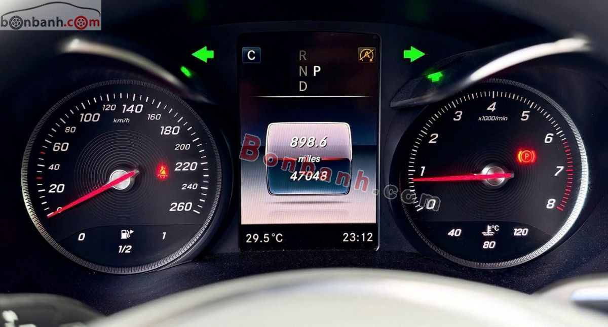 Bán ô tô Mercedes Benz GLC 200 - 2019 - xe cũ