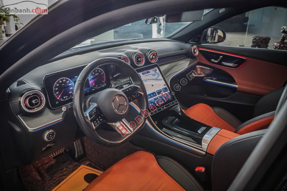 Bán ô tô Mercedes Benz C class C300 AMG - 2022 - xe cũ