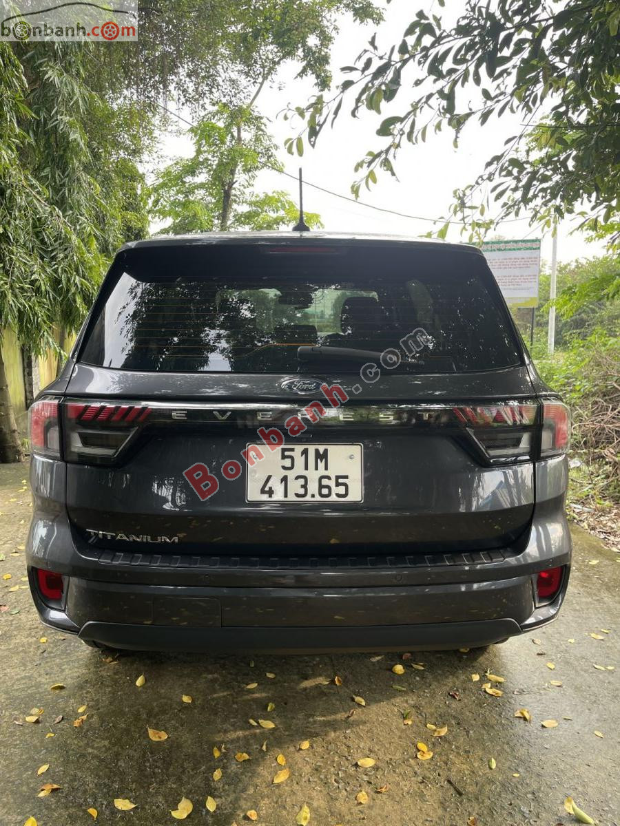 Bán ô tô Ford Everest Titanium 2.0L 4x2 AT - 2022 - xe cũ