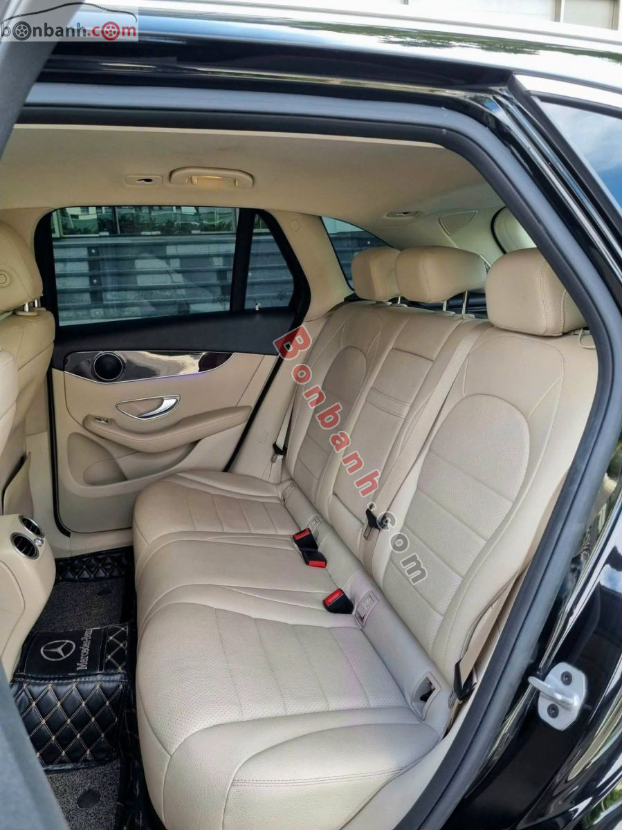 Bán ô tô Mercedes Benz GLC 200 - 2022 - xe cũ