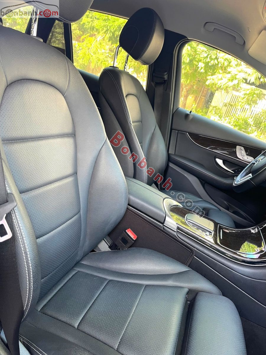Bán ô tô Mercedes Benz GLC 200 - 2021 - xe cũ