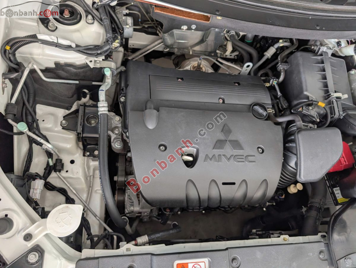 Bán ô tô Mitsubishi Outlander 2.4 CVT Premium - 2019 - xe cũ