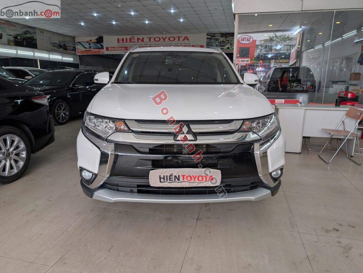 Bán ô tô Mitsubishi Outlander 2.4 CVT Premium - 2019 - xe cũ