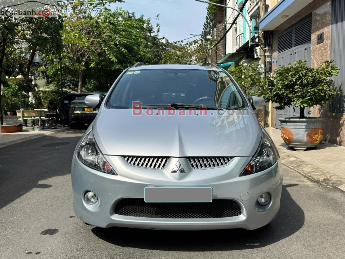 Bán ô tô Mitsubishi Grandis 2.4 AT - 2005 - xe cũ