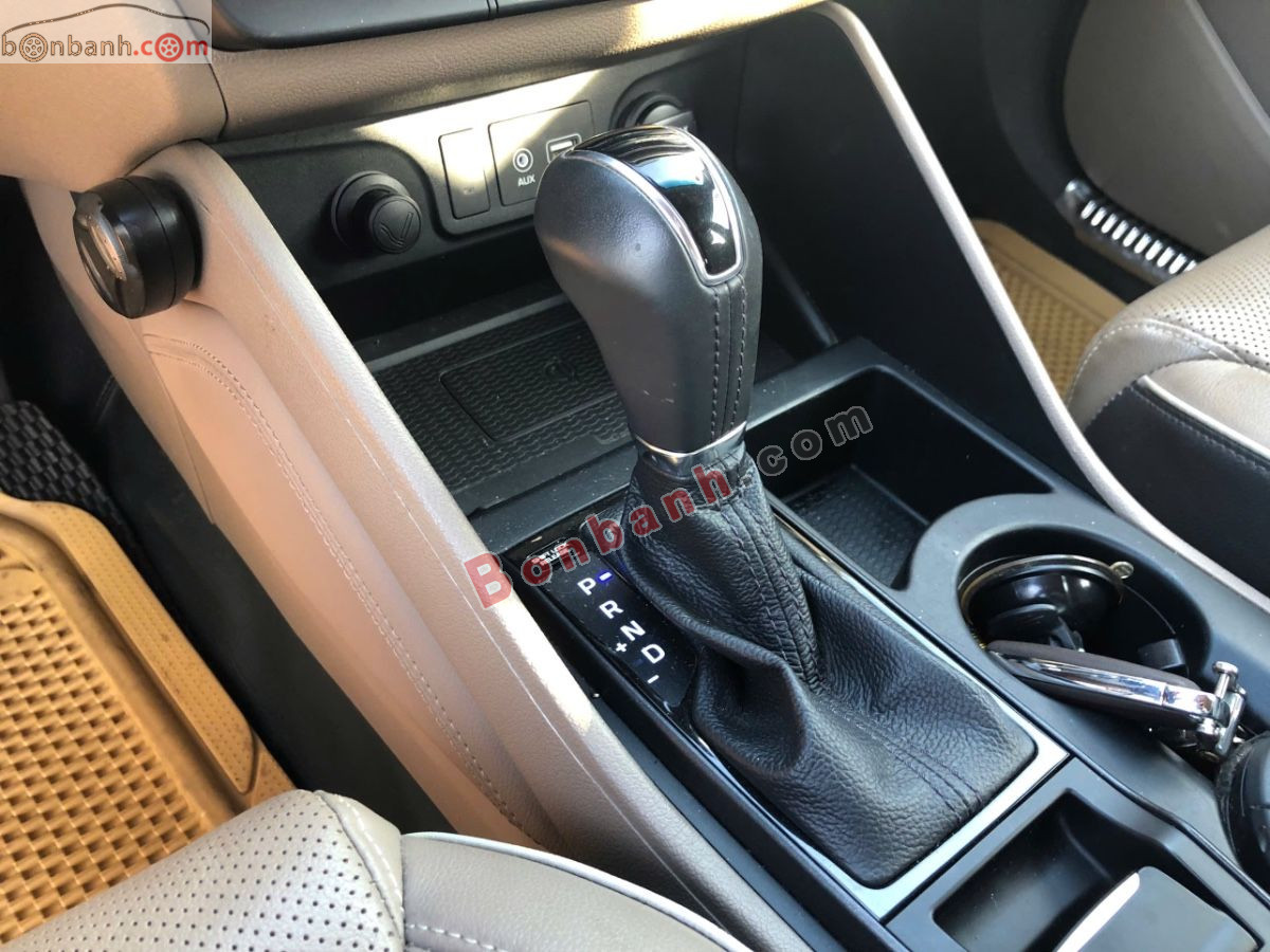 Bán ô tô Hyundai Tucson 2.0 ATH - 2020 - xe cũ
