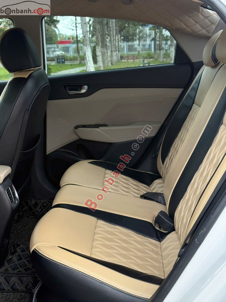 Bán ô tô Hyundai Accent 1.4 AT - 2021 - xe cũ