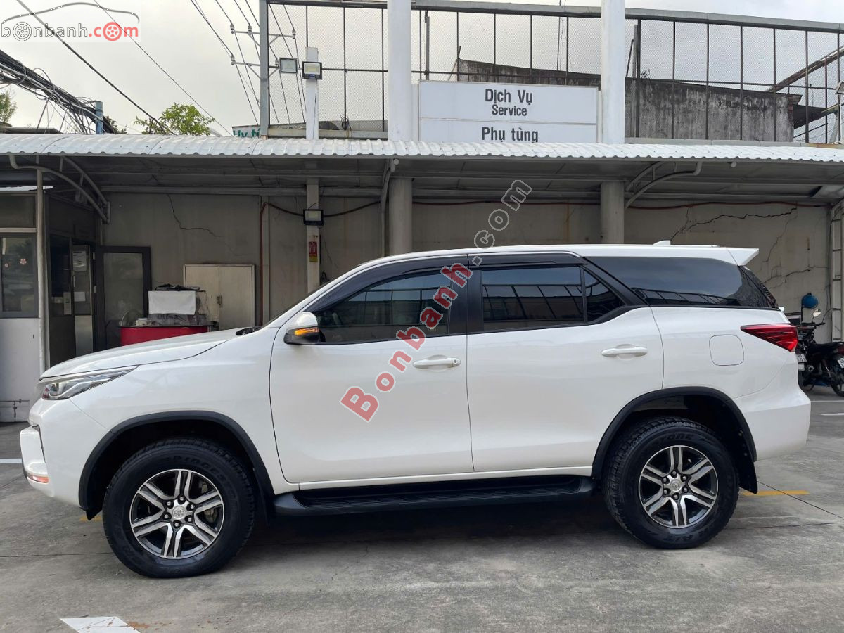 Bán ô tô Toyota Fortuner 2.4L 4x2 MT - 2022 - xe cũ