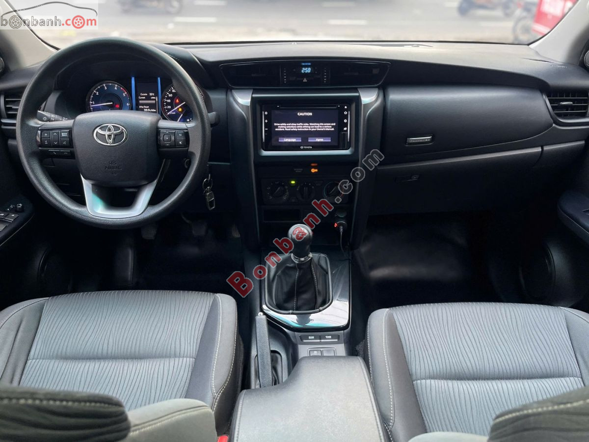 Bán ô tô Toyota Fortuner 2.4L 4x2 MT - 2022 - xe cũ
