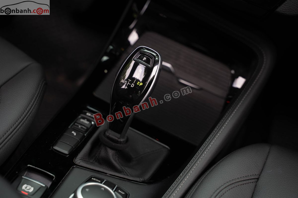 Bán ô tô BMW X1 sDrive18i - 2021 - xe cũ