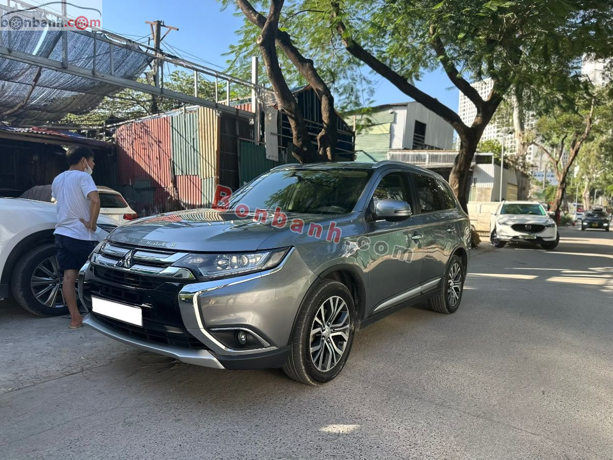 Bán ô tô Mitsubishi Outlander 2.0 CVT - 2019 - xe cũ