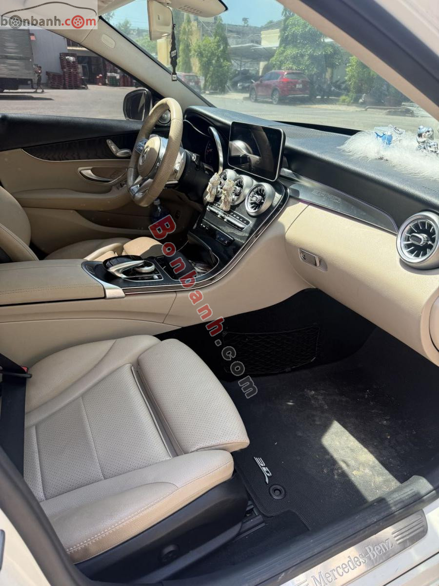Bán ô tô Mercedes Benz C class C200 - 2018 - xe cũ