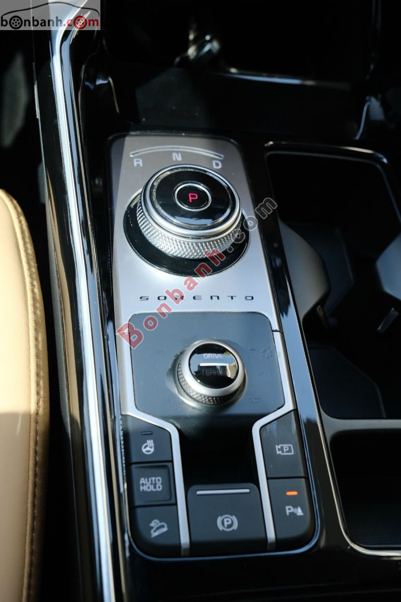 Bán ô tô Kia Sorento Signature 2.2 AT AWD - 2024 - xe cũ
