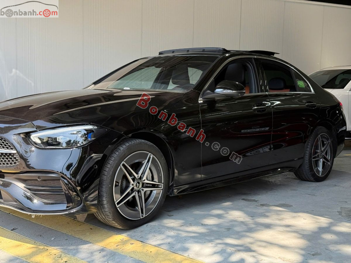 Bán ô tô Mercedes Benz C class C300 AMG - 2025 - xe cũ