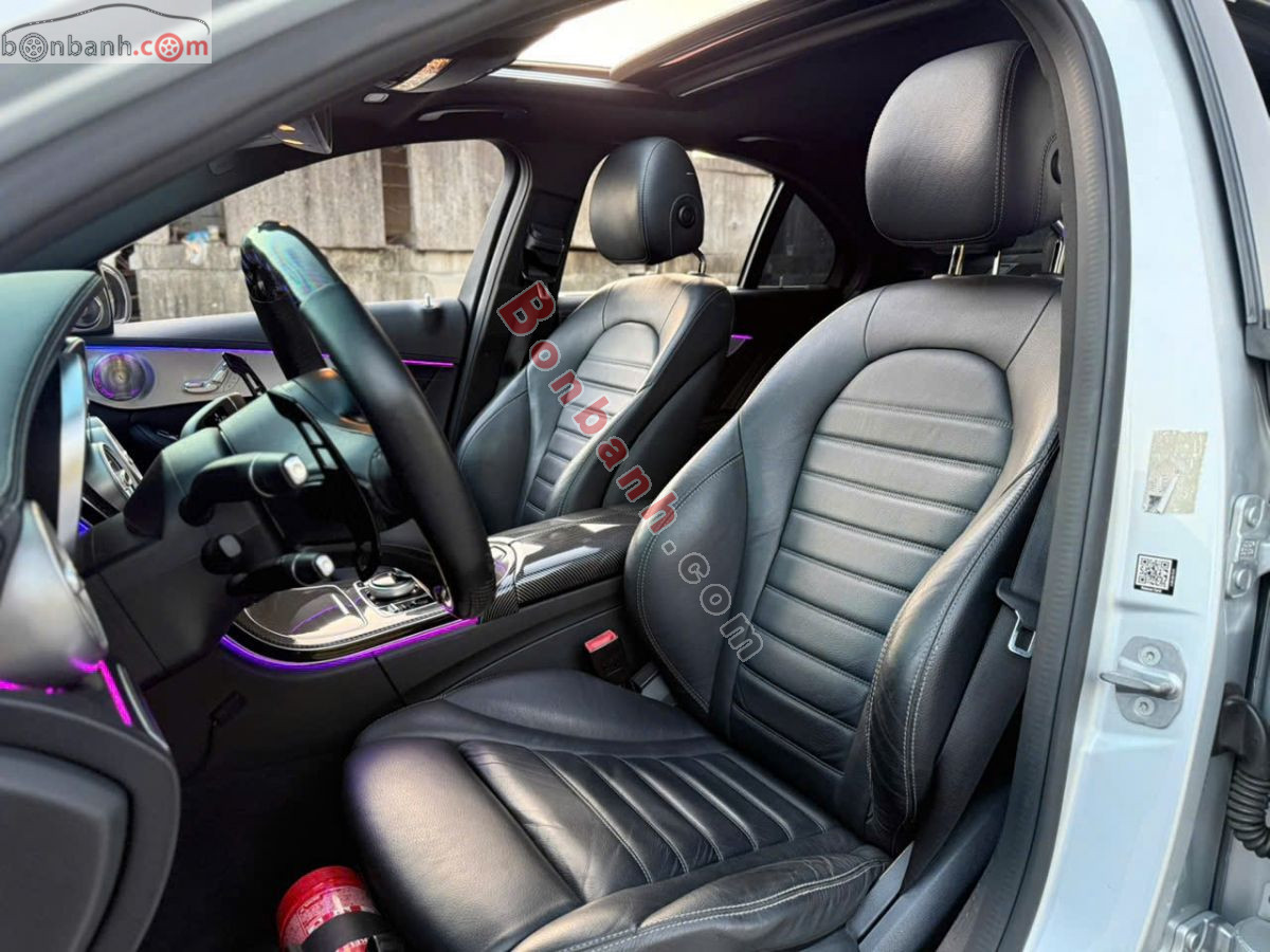 Bán ô tô Mercedes Benz C class C300 AMG - 2017 - xe cũ