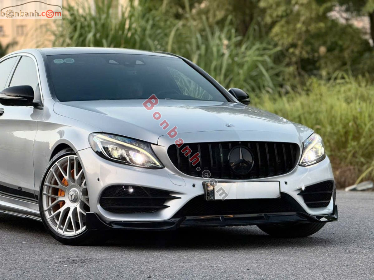 Bán ô tô Mercedes Benz C class C300 AMG - 2017 - xe cũ