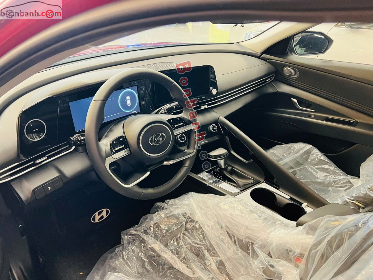 Bán ô tô Hyundai Elantra 1.6 AT Đặc biệt - 2025 - xe cũ