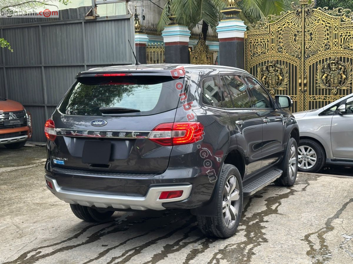 Bán ô tô Ford Everest Titanium 2.2L 4x2 AT - 2016 - xe cũ
