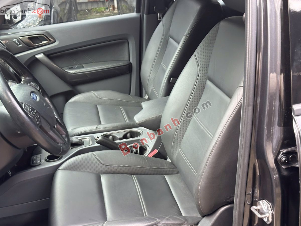 Bán ô tô Ford Everest Titanium 2.2L 4x2 AT - 2016 - xe cũ