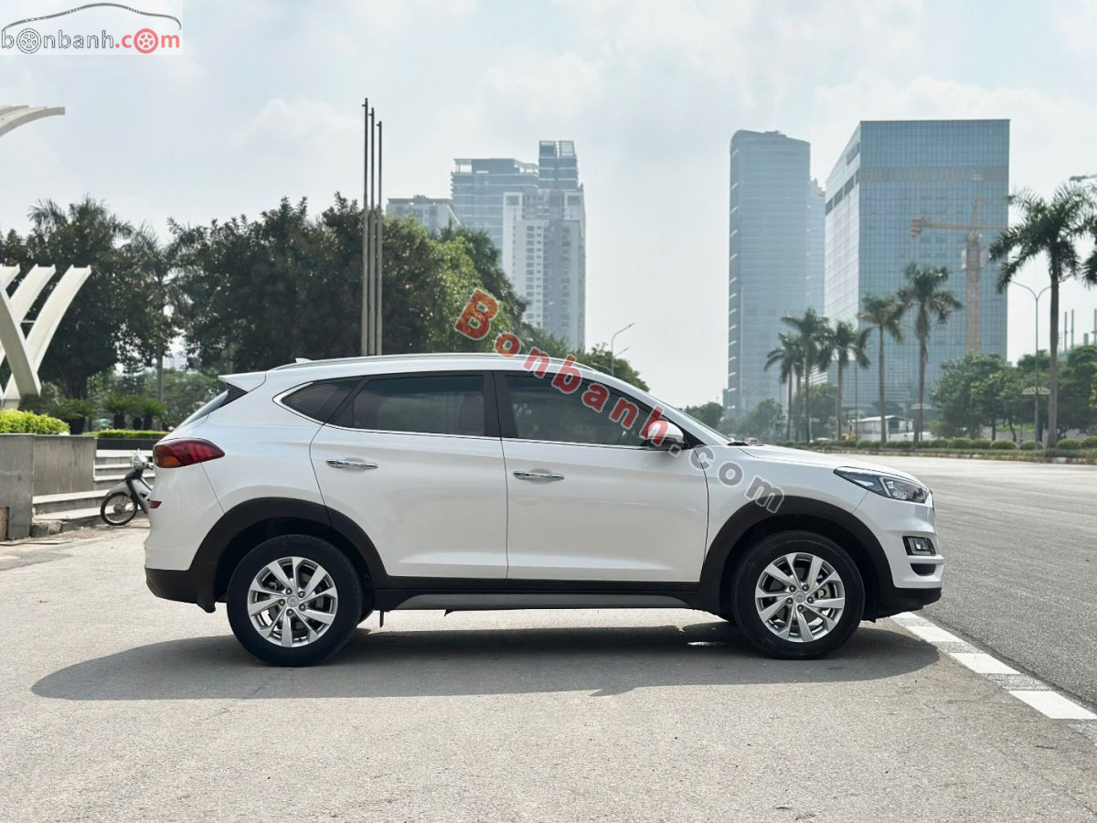 Bán ô tô Hyundai Tucson 2.0 AT Tiêu chuẩn - 2021 - xe cũ