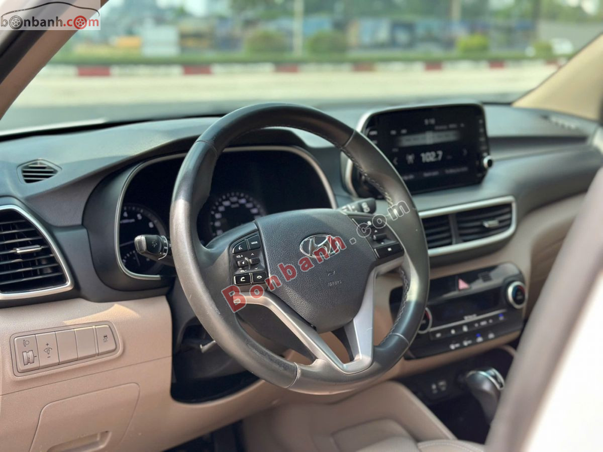 Bán ô tô Hyundai Tucson 2.0 AT Tiêu chuẩn - 2021 - xe cũ