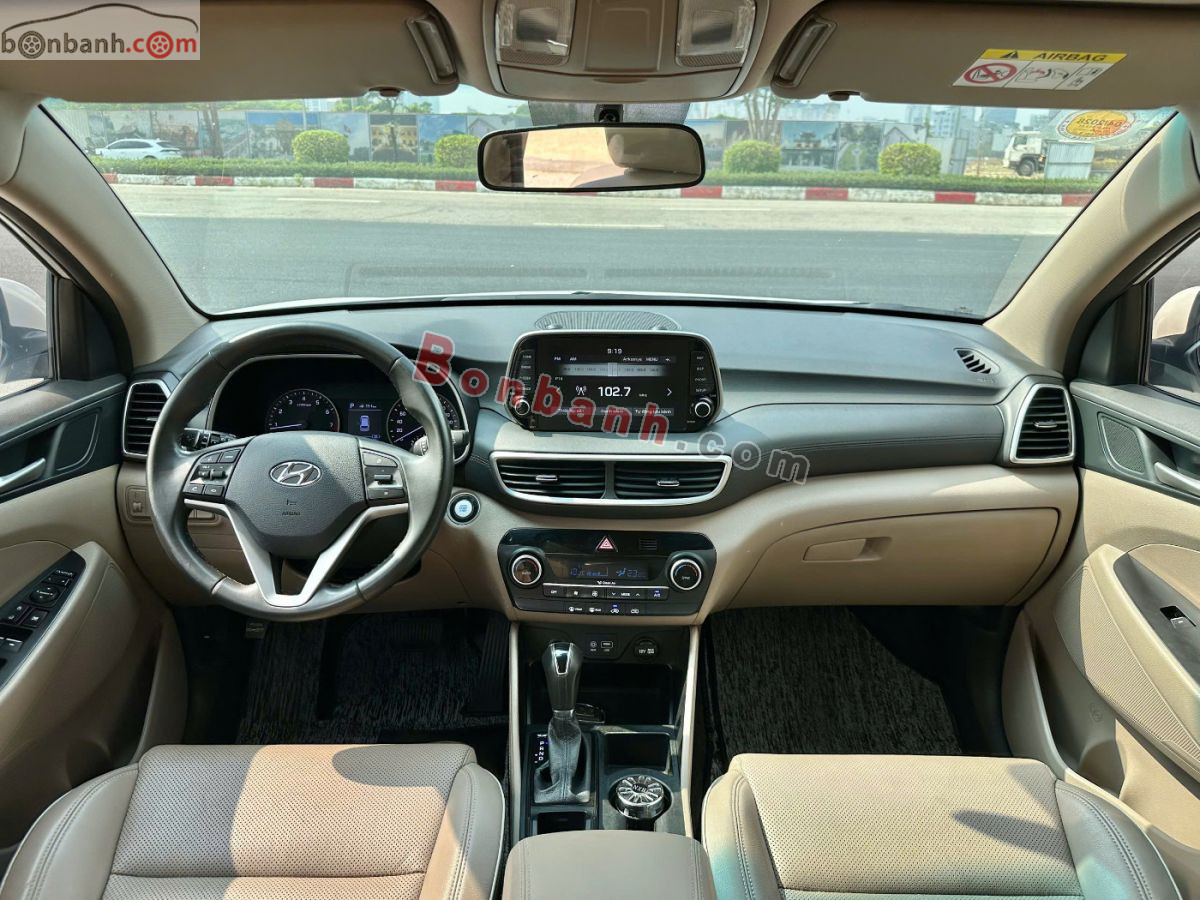 Bán ô tô Hyundai Tucson 2.0 AT Tiêu chuẩn - 2021 - xe cũ