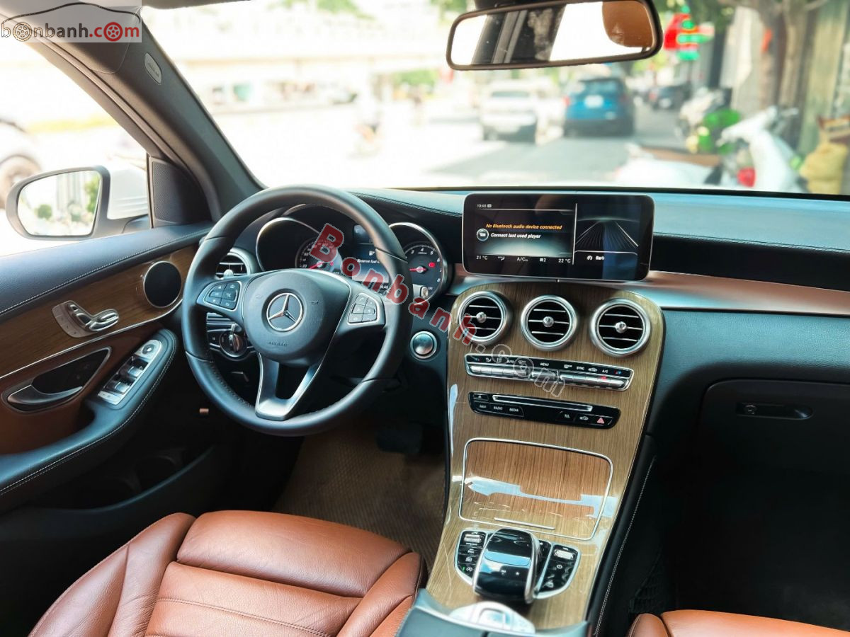 Bán ô tô Mercedes Benz GLC 250 4Matic - 2017 - xe cũ