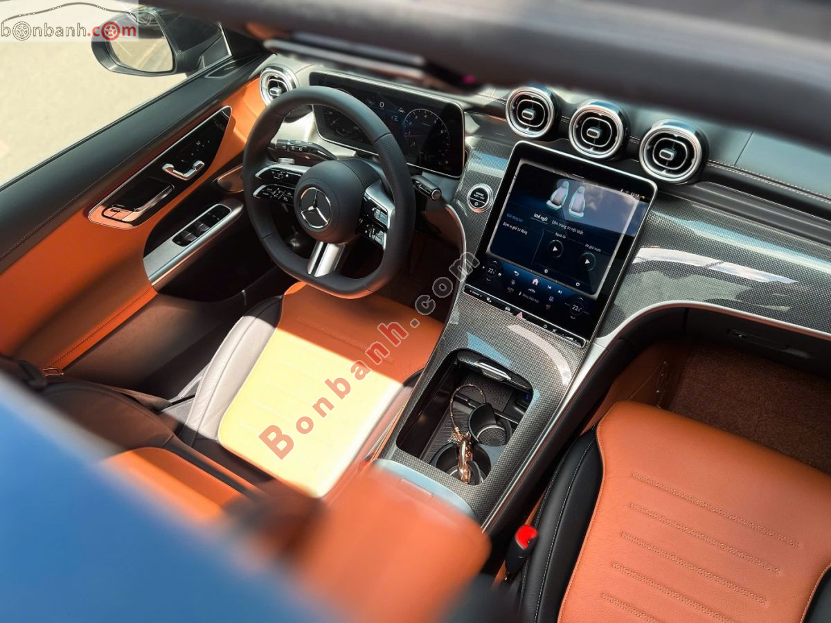 Bán ô tô Mercedes Benz GLC 300 4Matic - 2025 - xe cũ