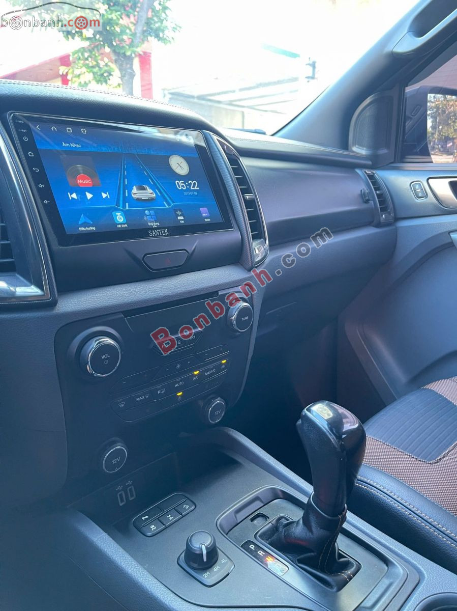 Bán ô tô Ford Ranger Wildtrak 3.2L 4x4 AT - 2017 - xe cũ