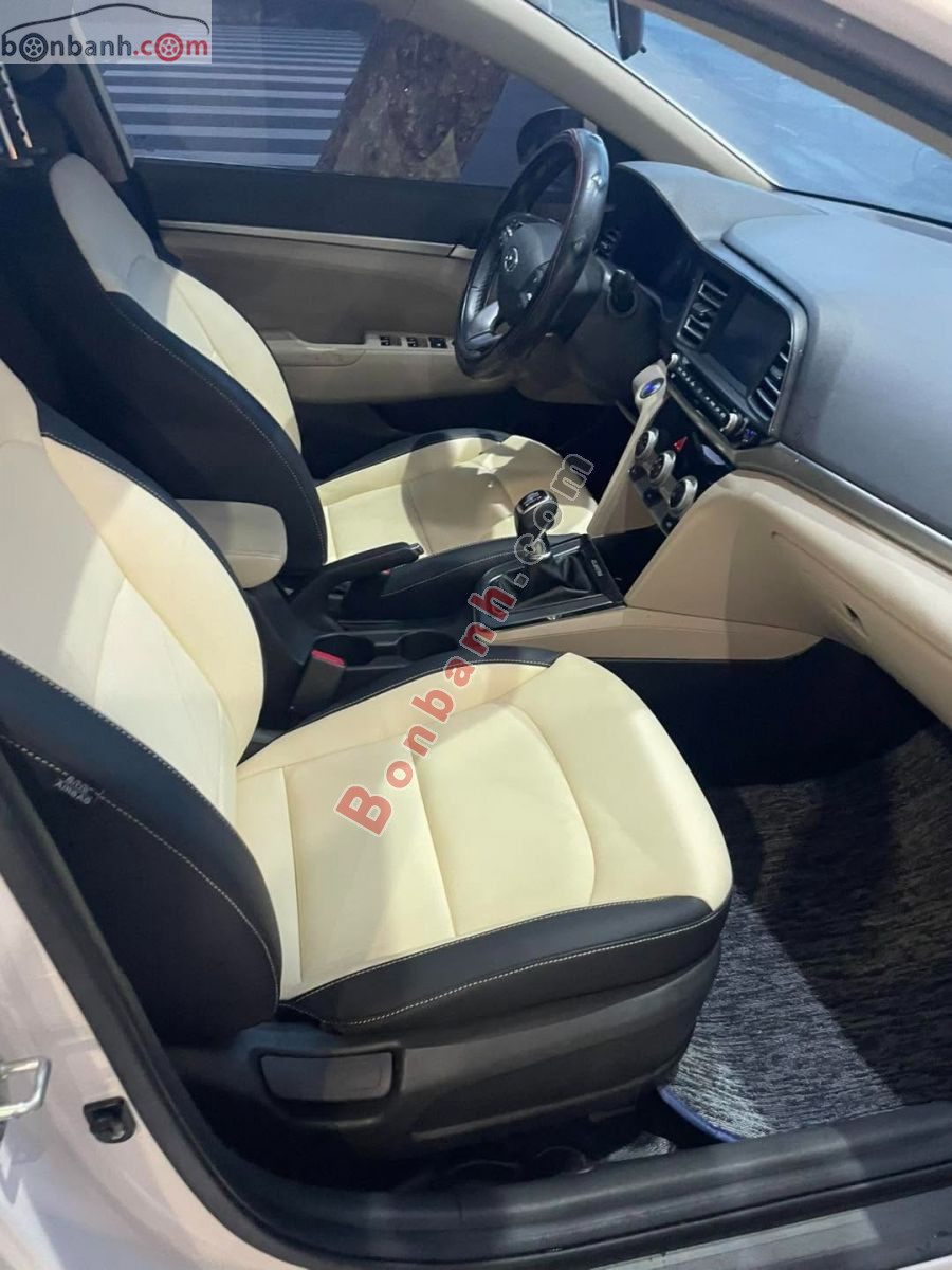 Bán ô tô Hyundai Elantra 1.6 MT - 2019 - xe cũ