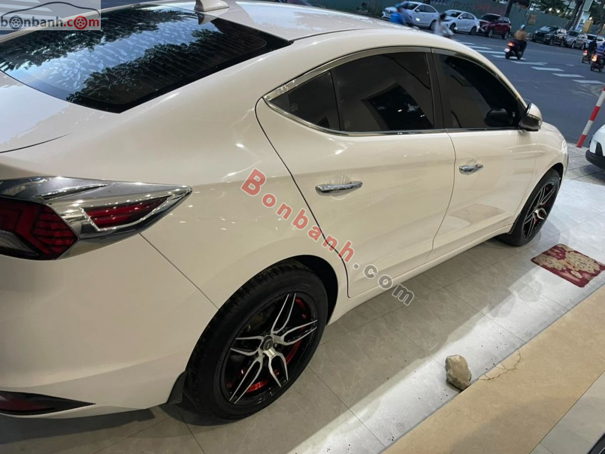 Bán ô tô Hyundai Elantra 1.6 MT - 2019 - xe cũ