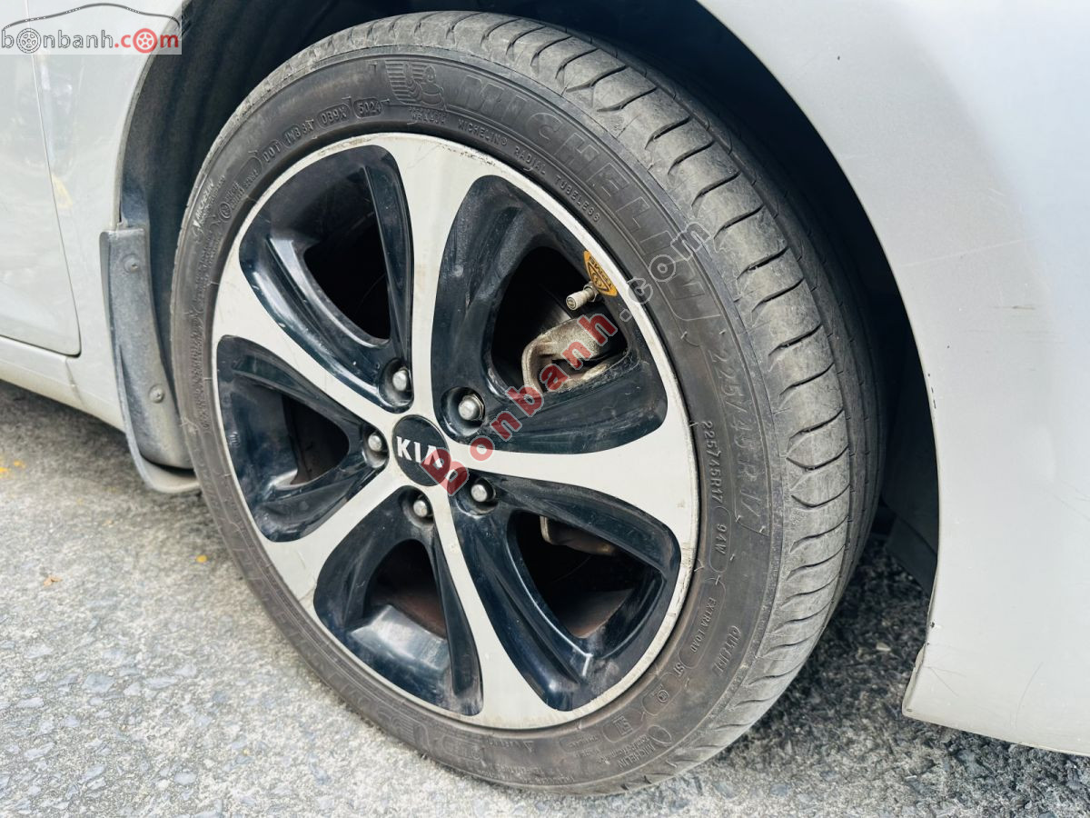 Bán ô tô Kia Rondo GAT - 2016 - xe cũ