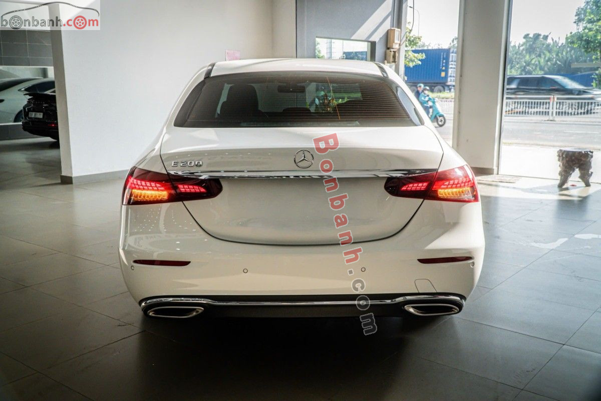 Bán ô tô Mercedes Benz E class E200 Exclusive - 2022 - xe cũ