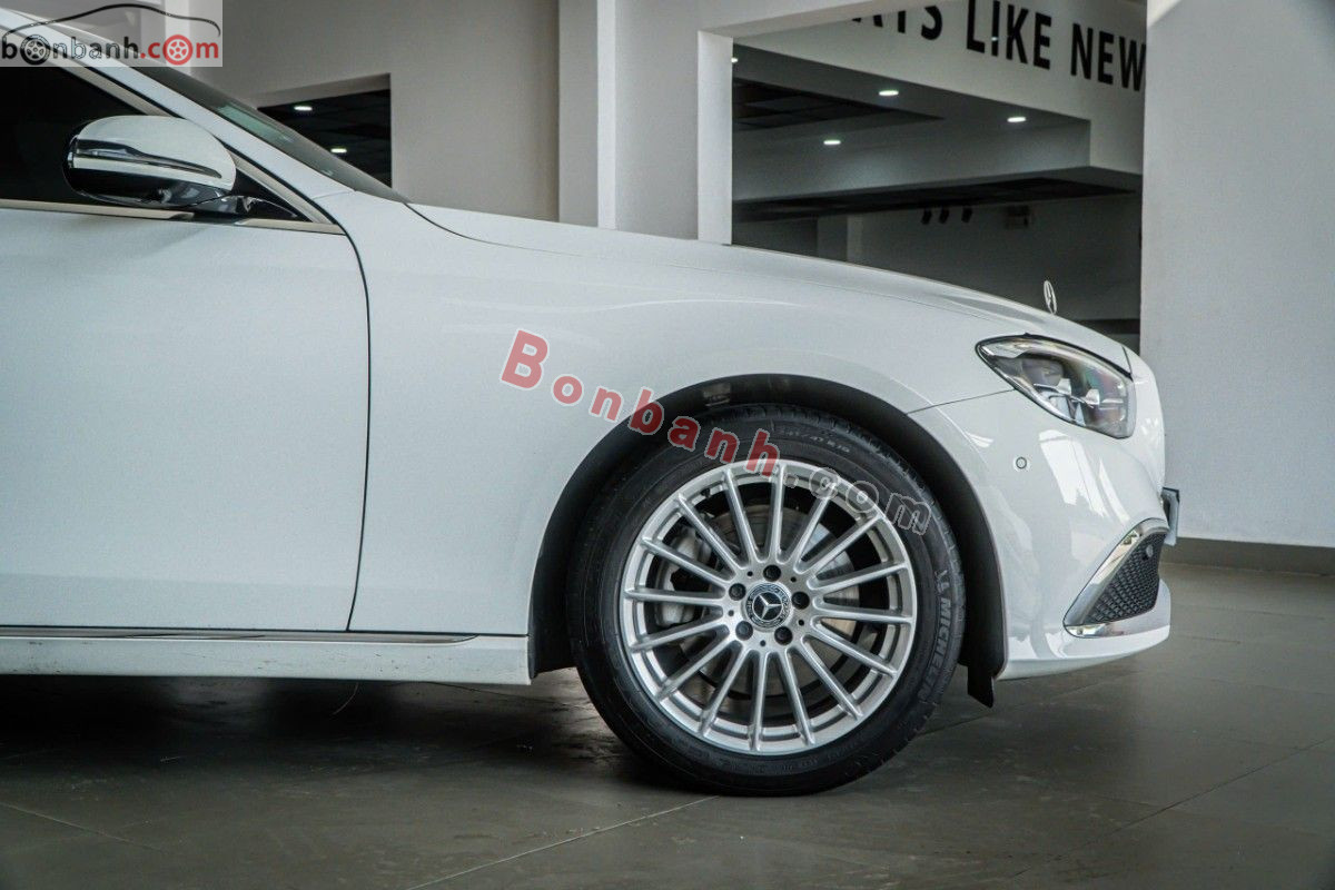 Bán ô tô Mercedes Benz E class E200 Exclusive - 2022 - xe cũ