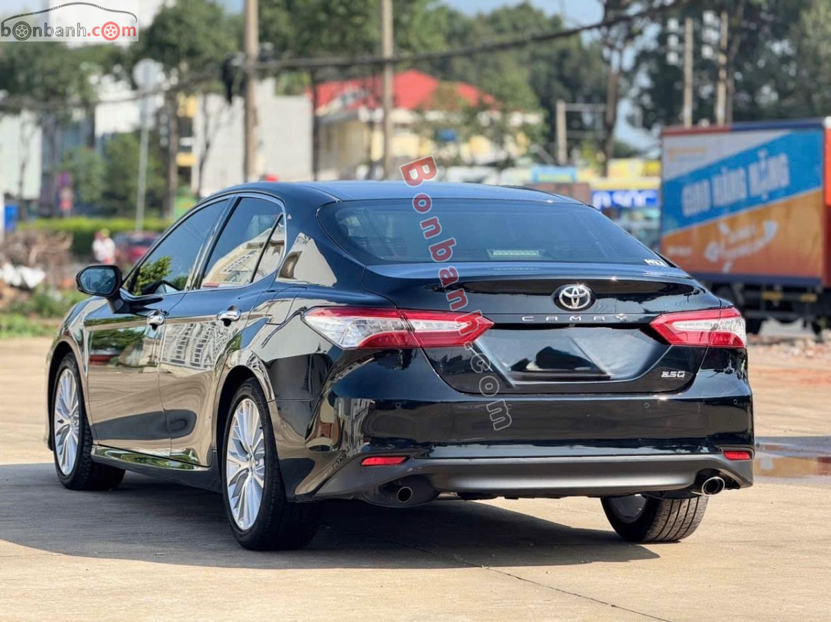 Bán ô tô Toyota Camry 2.5Q - 2021 - xe cũ