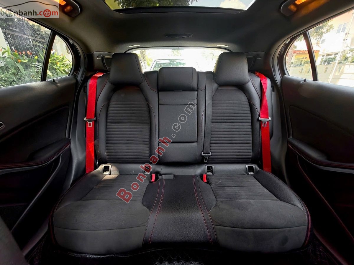 Bán ô tô Mercedes Benz GLA class GLA 250 4Matic - 2015 - xe cũ