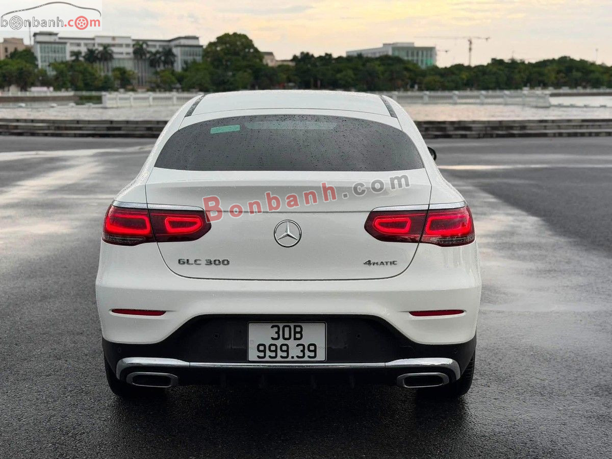 Bán ô tô Mercedes Benz GLC 300 4Matic Coupe - 2021 - xe cũ