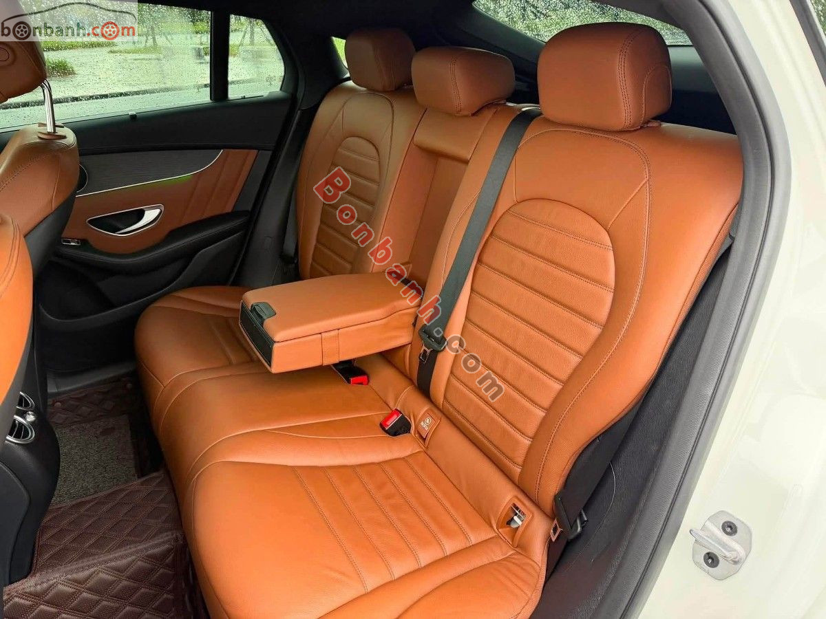 Bán ô tô Mercedes Benz GLC 300 4Matic Coupe - 2021 - xe cũ