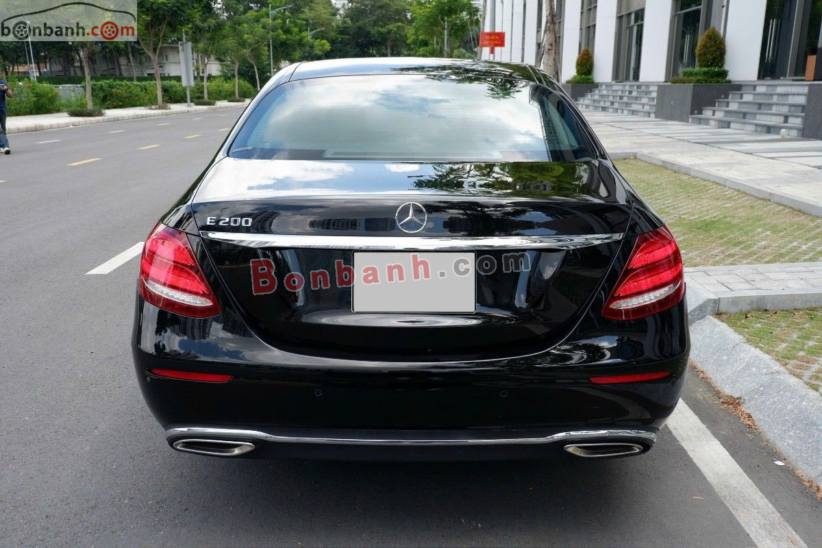 Bán ô tô Mercedes Benz E class E200 - 2018 - xe cũ