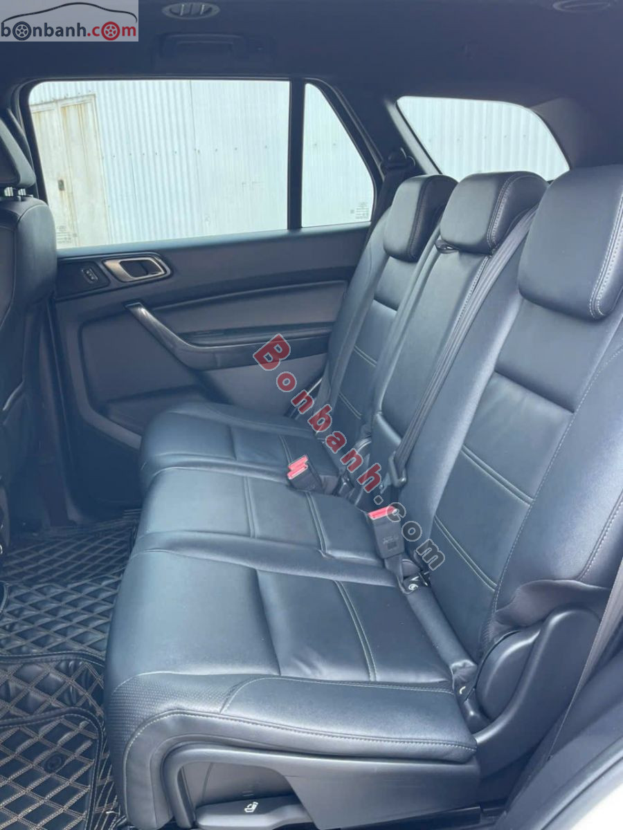 Bán ô tô Ford Everest Titanium 2.0L 4x2 AT - 2022 - xe cũ
