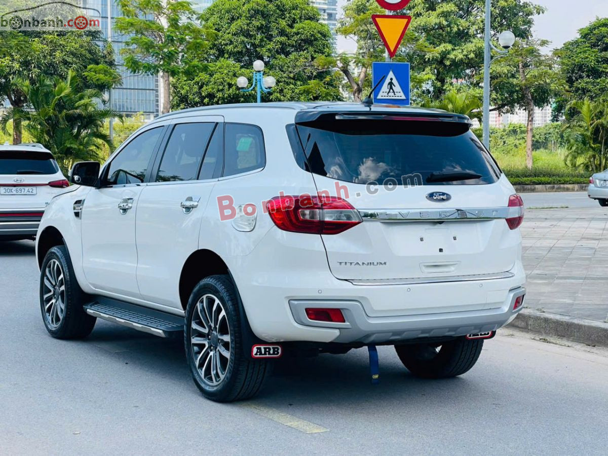 Bán ô tô Ford Everest Titanium 2.0L 4x2 AT - 2022 - xe cũ