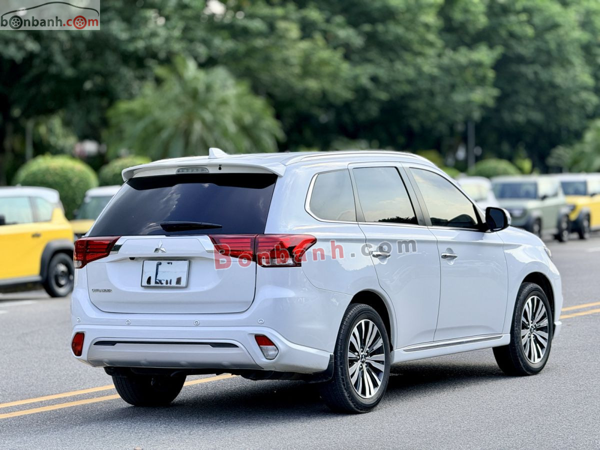Bán ô tô Mitsubishi Outlander 2.0 CVT - 2023 - xe cũ