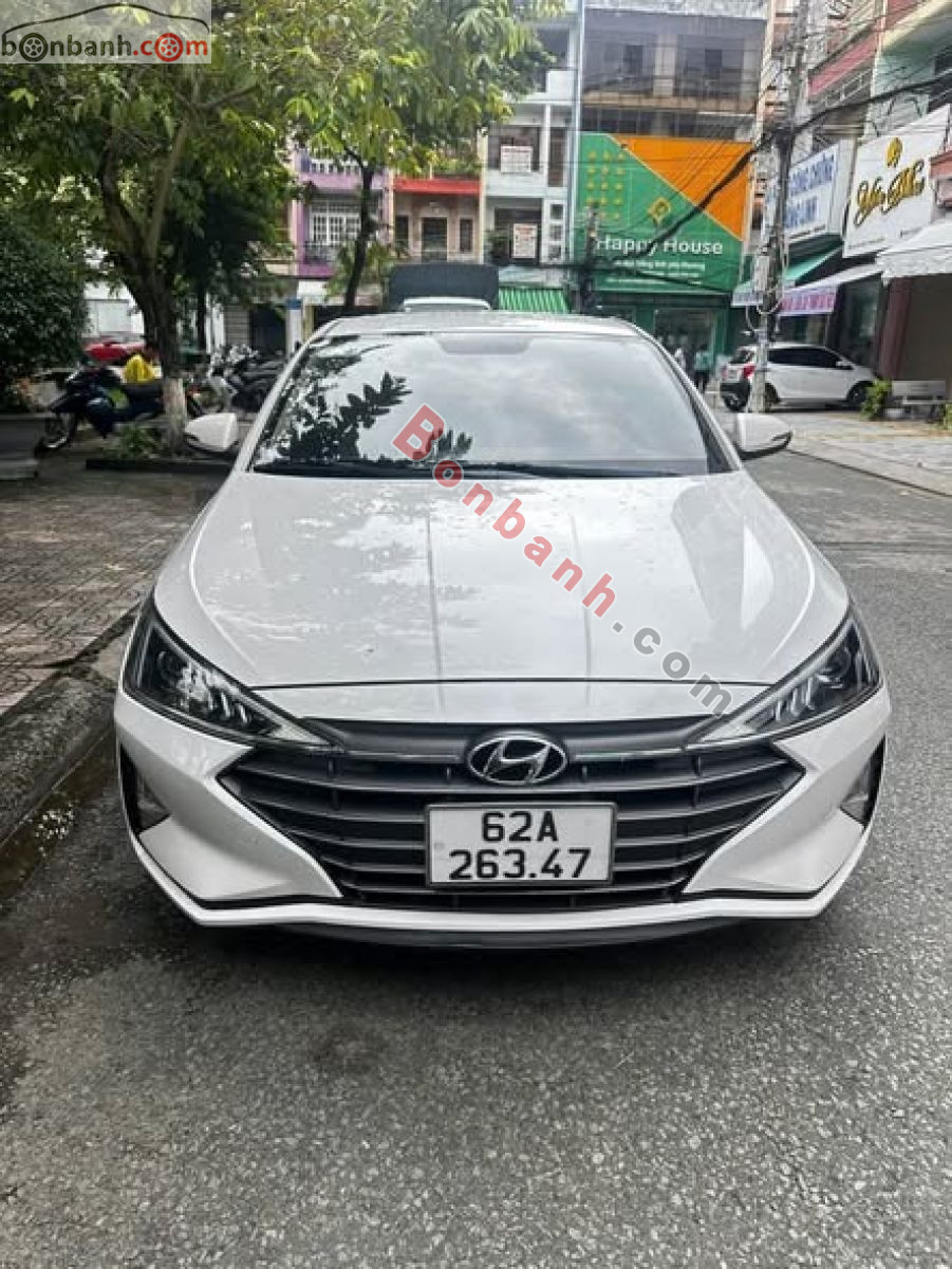 Bán ô tô Hyundai Elantra 1.6 MT - 2021 - xe cũ